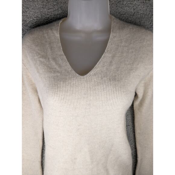 J Jill Long Sleeve Shirt Wool Cashmere Woman’s Small V-Neck Cream Sweater Soft - Picture 8 of 13